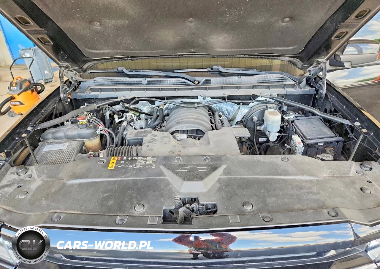 2018 Chevrolet Silverado K1500 Lt VIN:3GCUKREC5JG335495 - 11