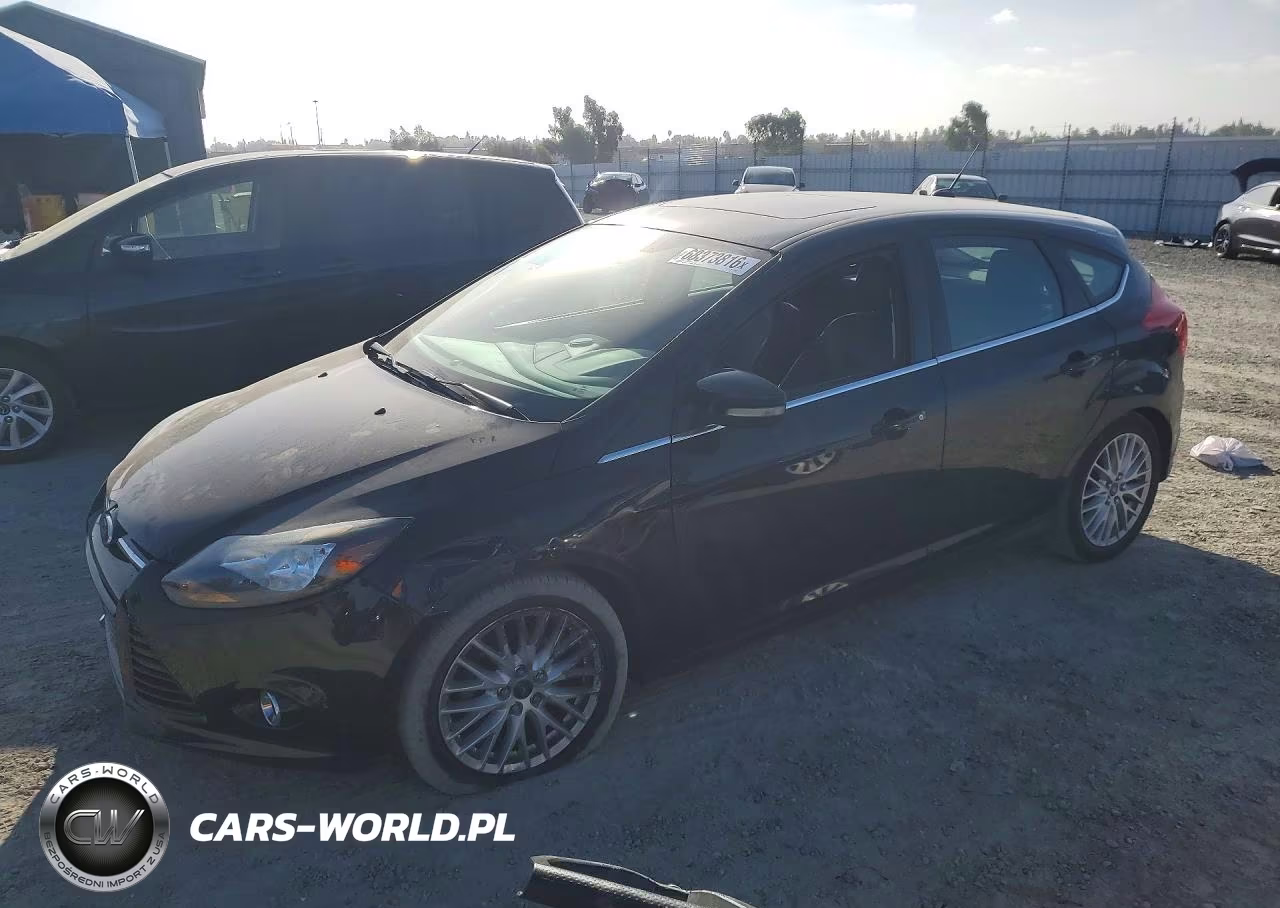 2013 Ford Focus Titanium VIN:1FADP3N28DL211286 - 1