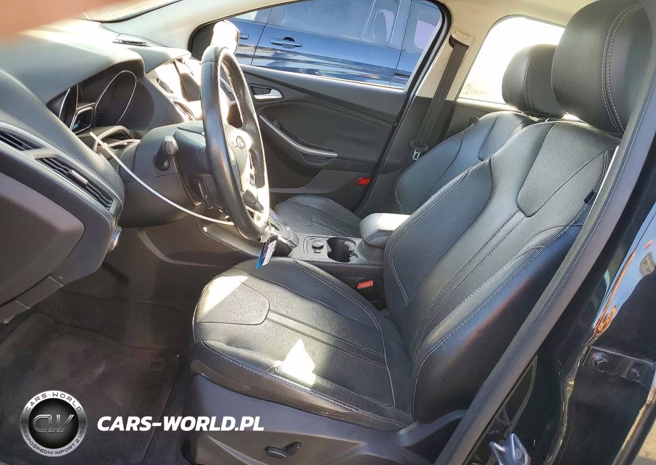 2013 Ford Focus Titanium VIN:1FADP3N28DL211286 - 7