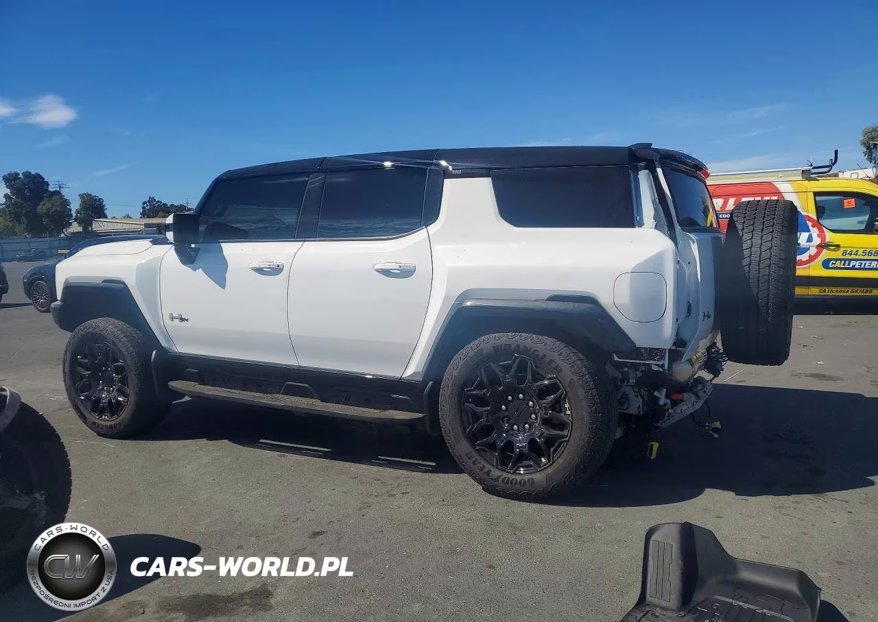 2024 GMC Hummer Suv 2X VIN:1GKB0NDE3RU106710 - 2
