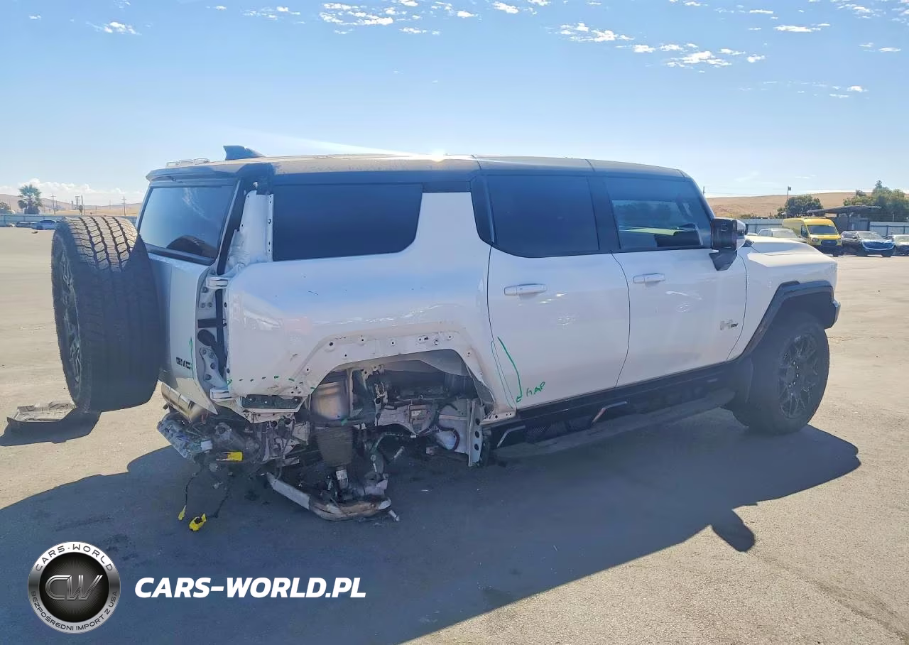 2024 GMC Hummer Suv 2X VIN:1GKB0NDE3RU106710 - 3