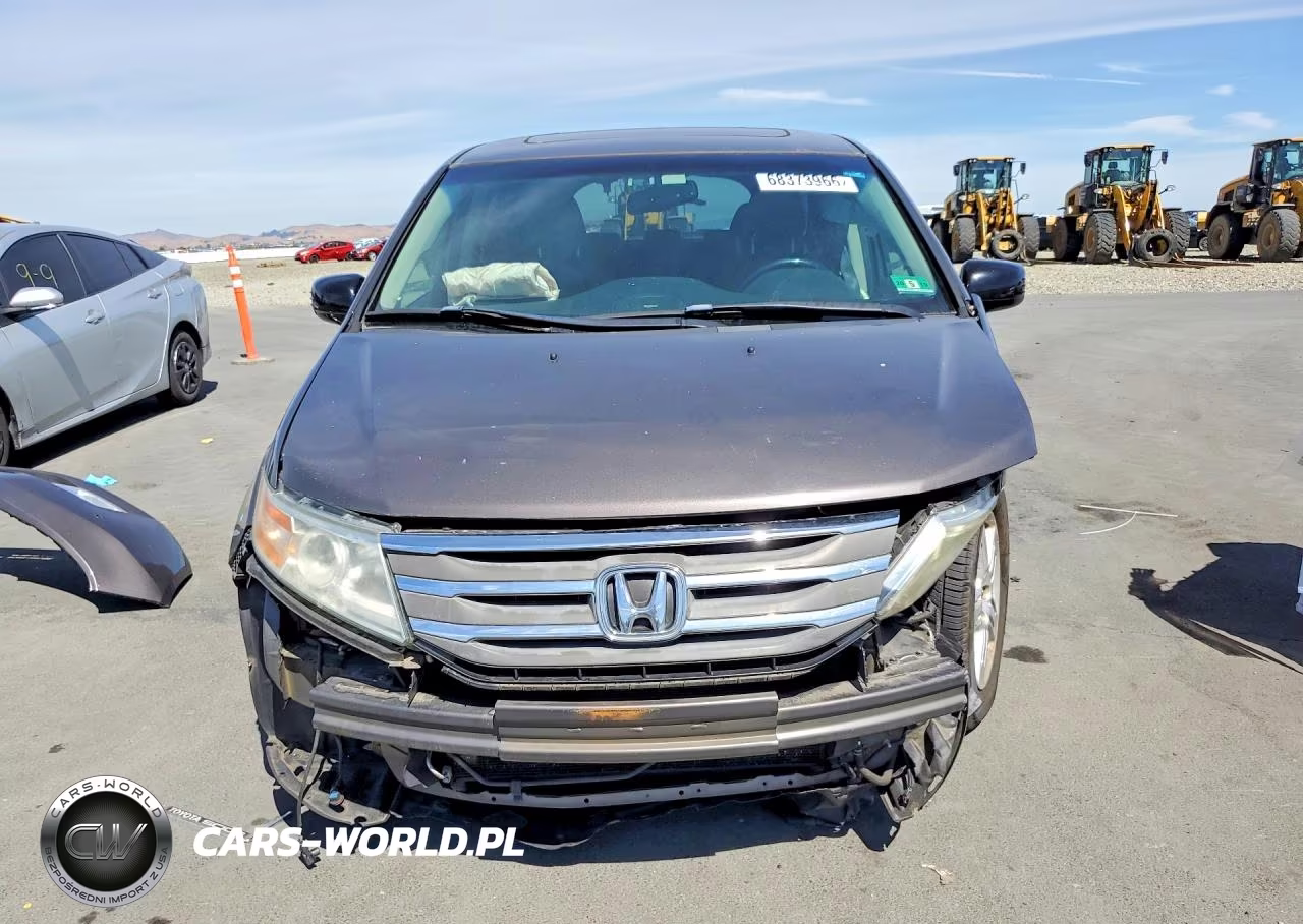 2012 Honda Odyssey Touring VIN:5FNRL5H97CB087772 - 5