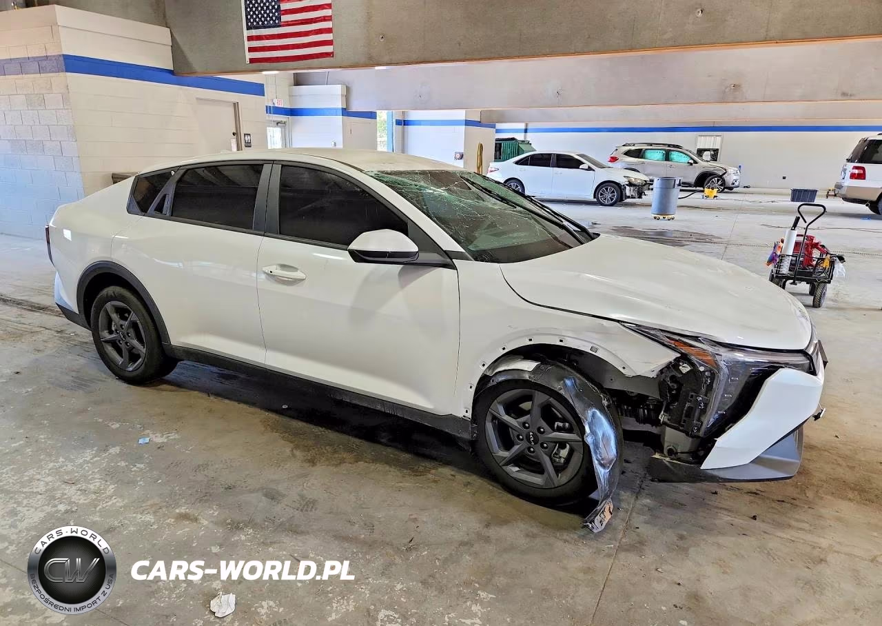2026 Kia K4 Lxs VIN:3KPFT4DE1TE368617 - 4