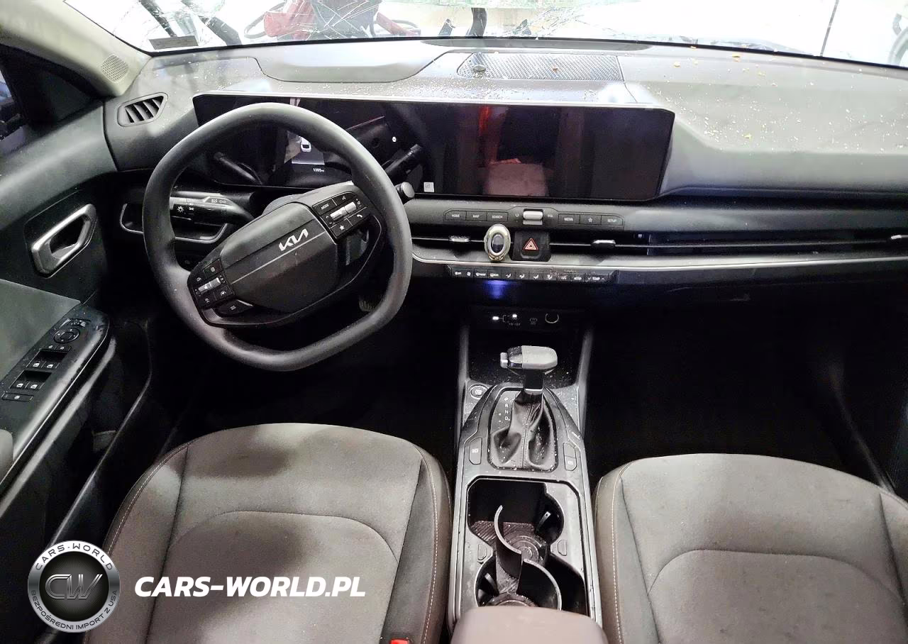 2026 Kia K4 Lxs VIN:3KPFT4DE1TE368617 - 8