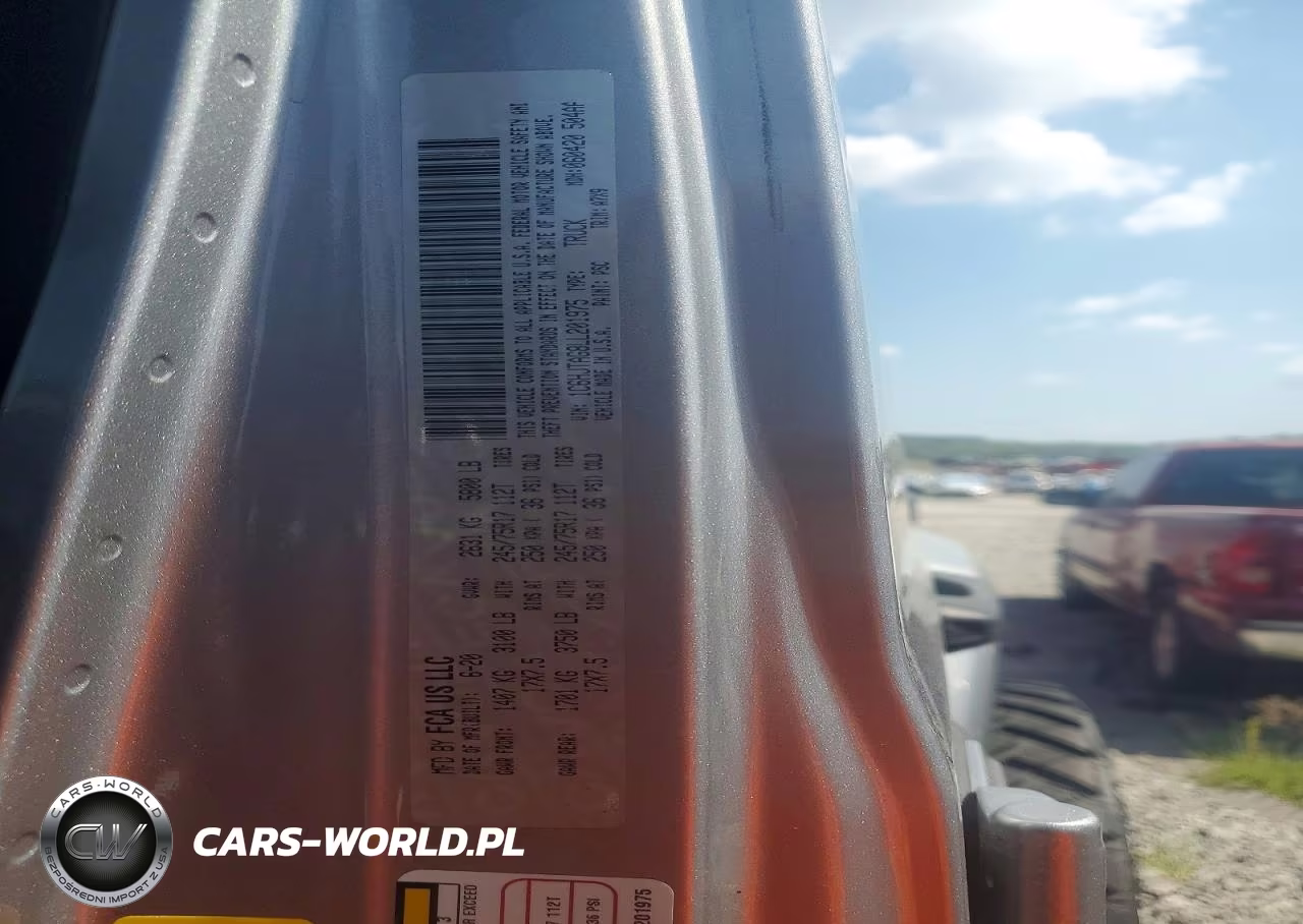 2020 Jeep Gladiator Sport VIN:1C6HJTAG8LL201975 - 12