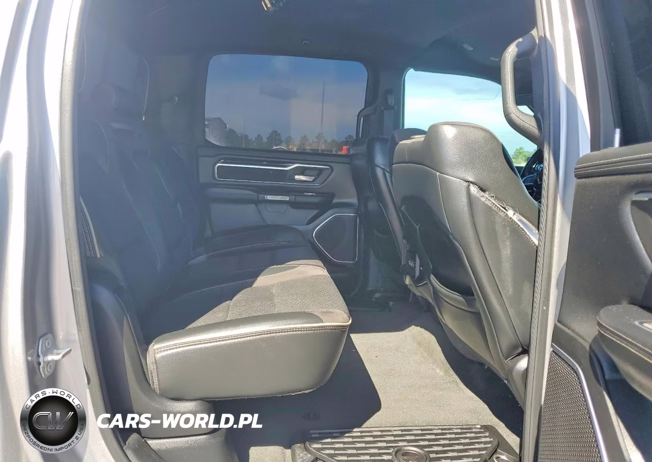 2021 Ram 1500 Laramie VIN:1C6SRFJT7MN650504 - 10