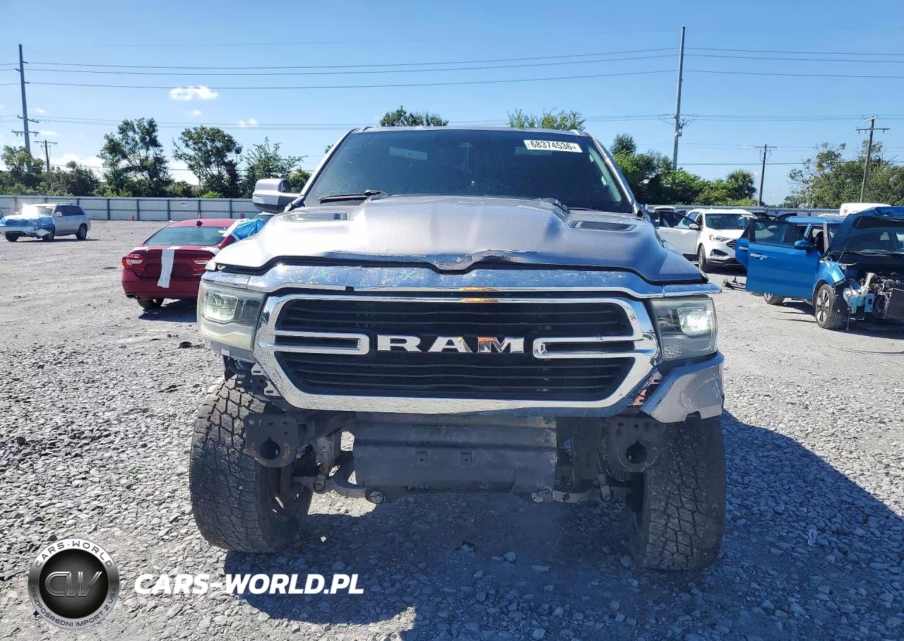 2021 Ram 1500 Laramie VIN:1C6SRFJT7MN650504 - 5