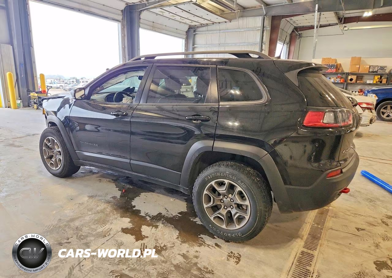 2021 Jeep Cherokee Trailhawk VIN:1C4PJMBX7MD158038 - 2