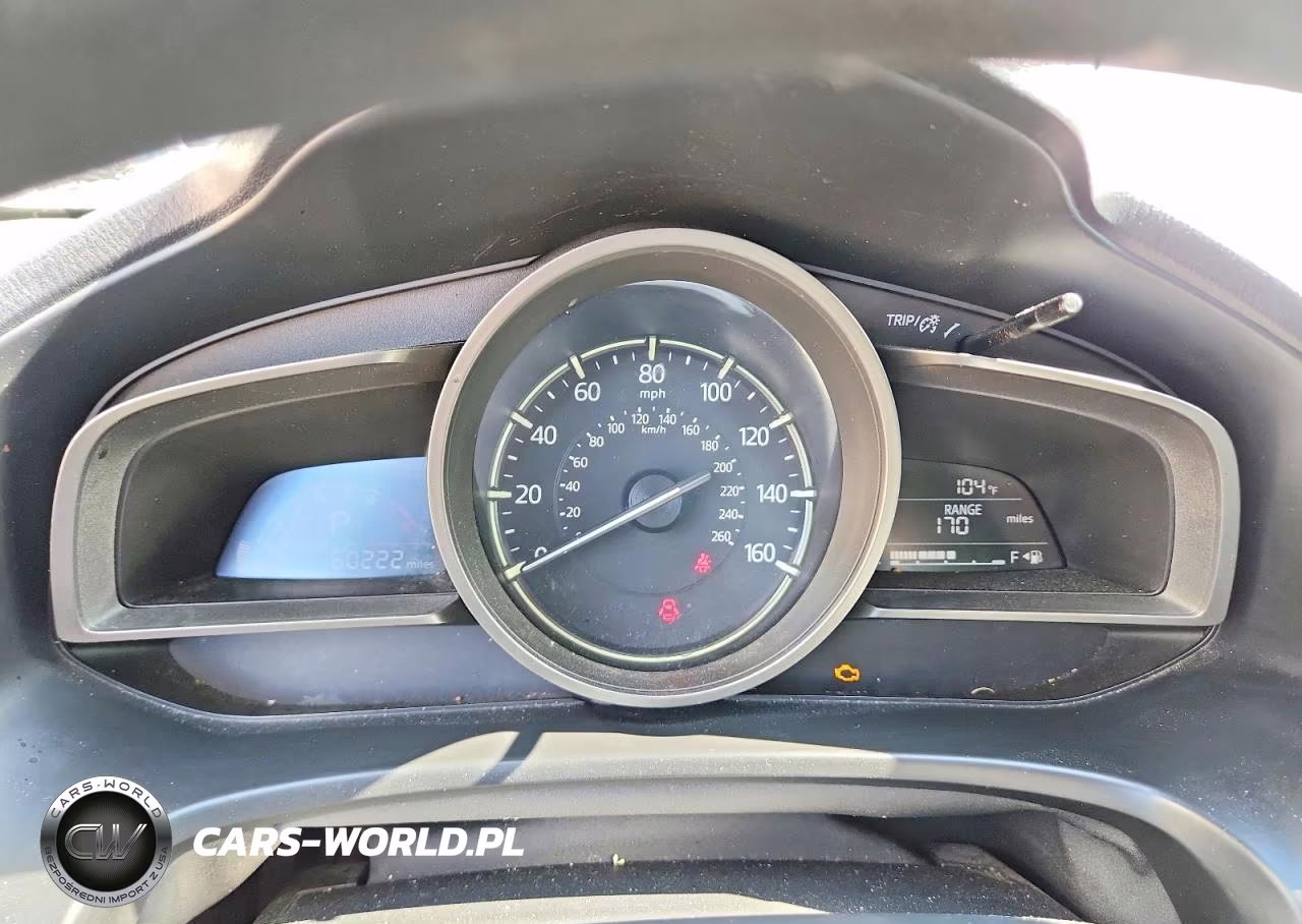 2018 Mazda 3 Sport VIN:3MZBN1U71JM258661 - 9