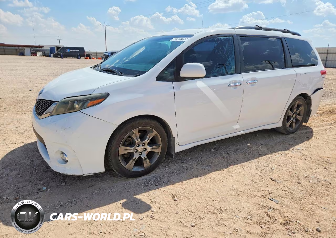 2016 Toyota Sienna Se