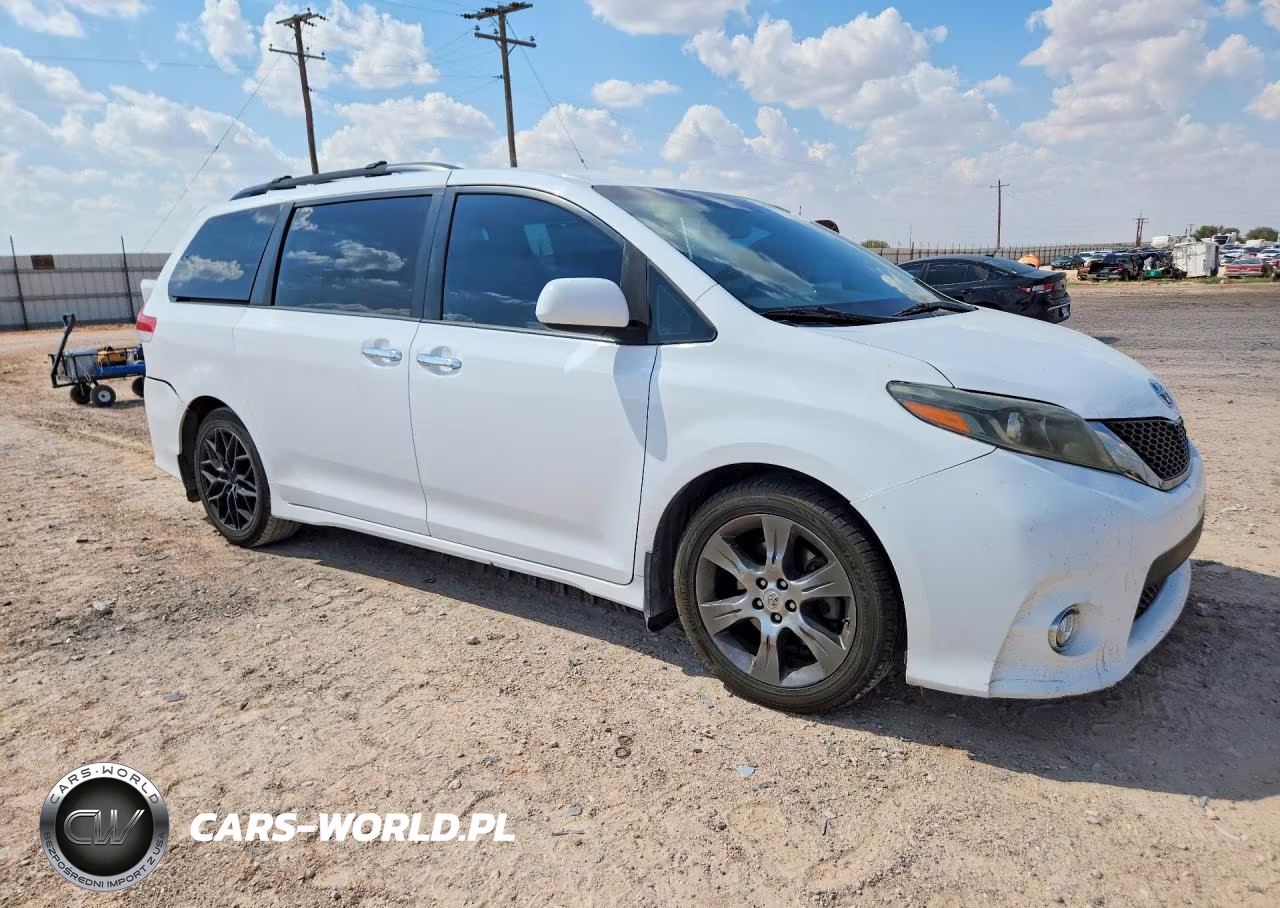 2016 Toyota Sienna Se VIN:5TDXK3DC7GS760478 - 4
