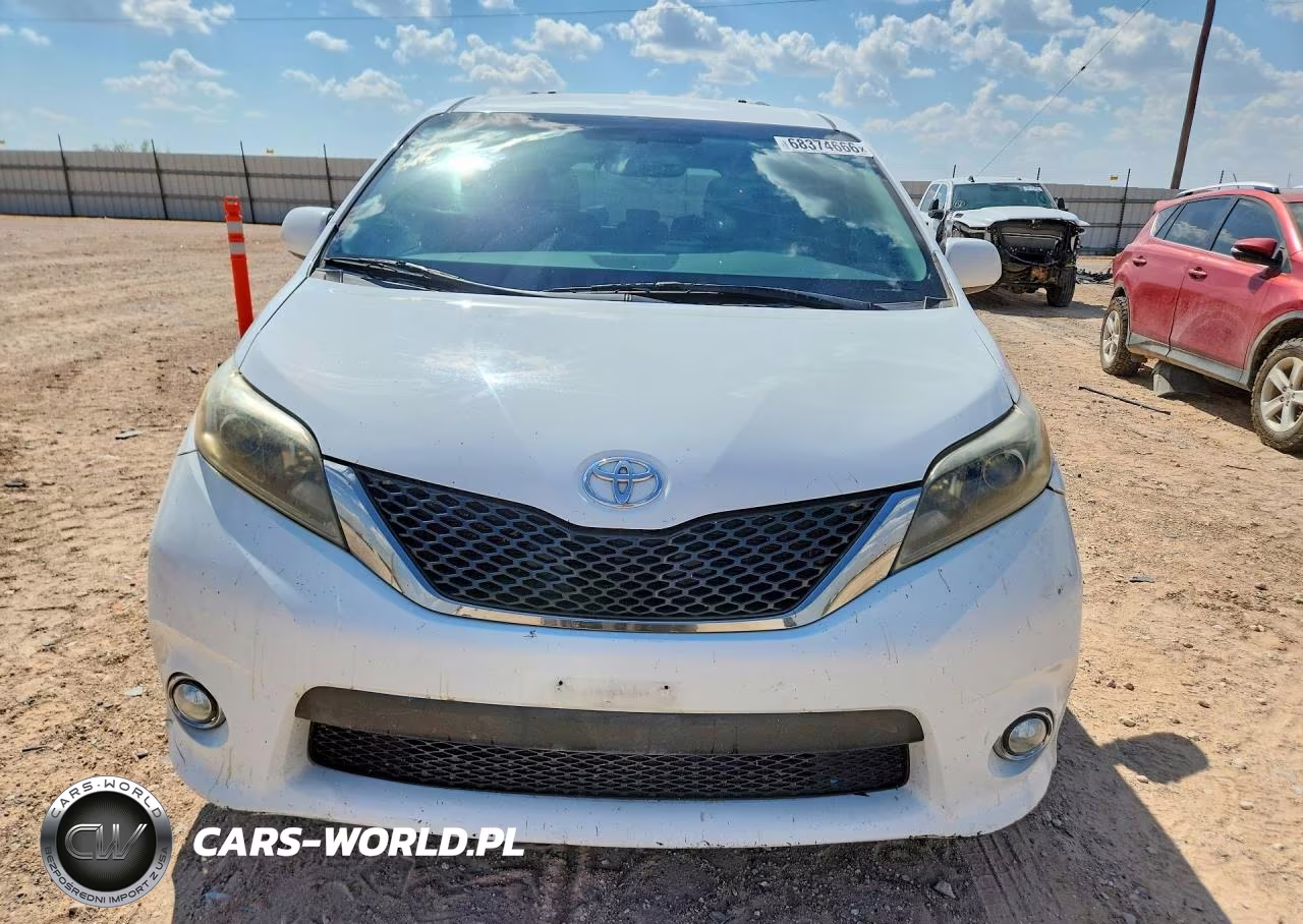 2016 Toyota Sienna Se VIN:5TDXK3DC7GS760478 - 5