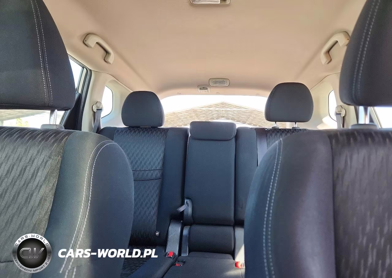 2017 Nissan Rogue S VIN:KNMAT2MT5HP514828 - 10