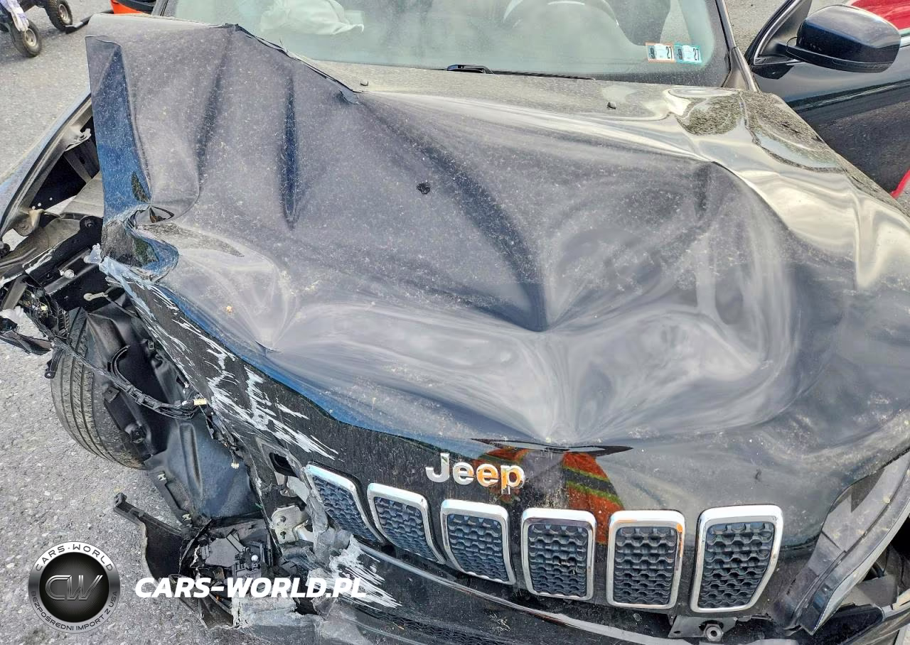 2019 Jeep Cherokee Latitude Plus VIN:1C4PJMLB6KD418218 - 12