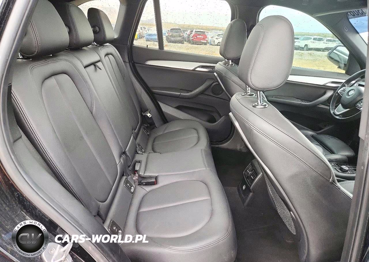 2016 BMW X1 xDrive28I VIN:WBXHT3C3XG5E51795 - 10