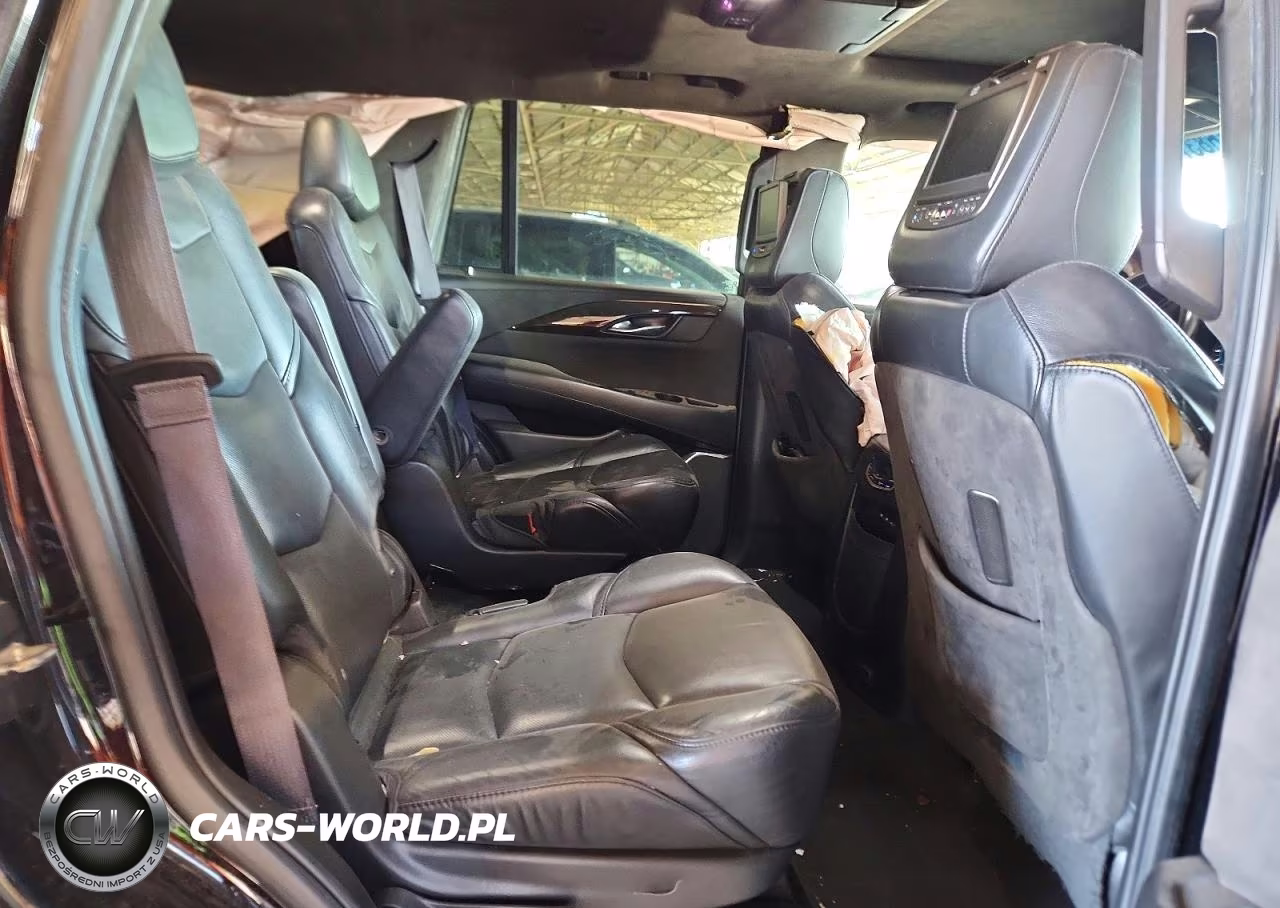 2017 Cadillac Escalade Platinum VIN:1GYS4DKJ8HR226184 - 11