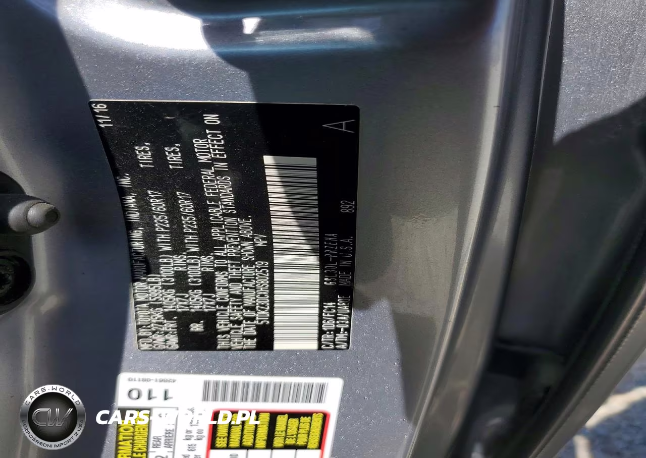 2017 Toyota Sienna Le VIN:5TDKZ3DCXHS802519 - 13