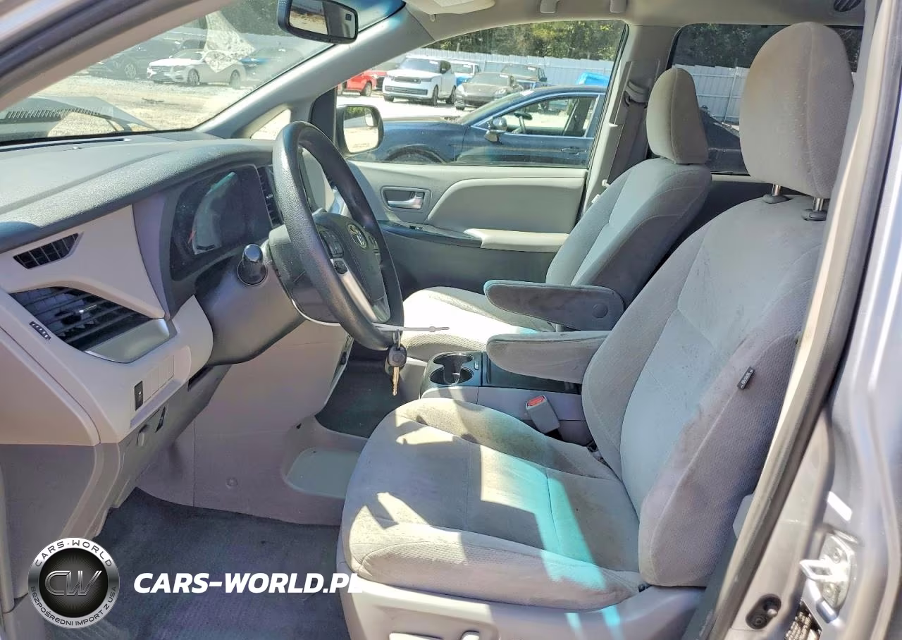 2017 Toyota Sienna Le VIN:5TDKZ3DCXHS802519 - 7