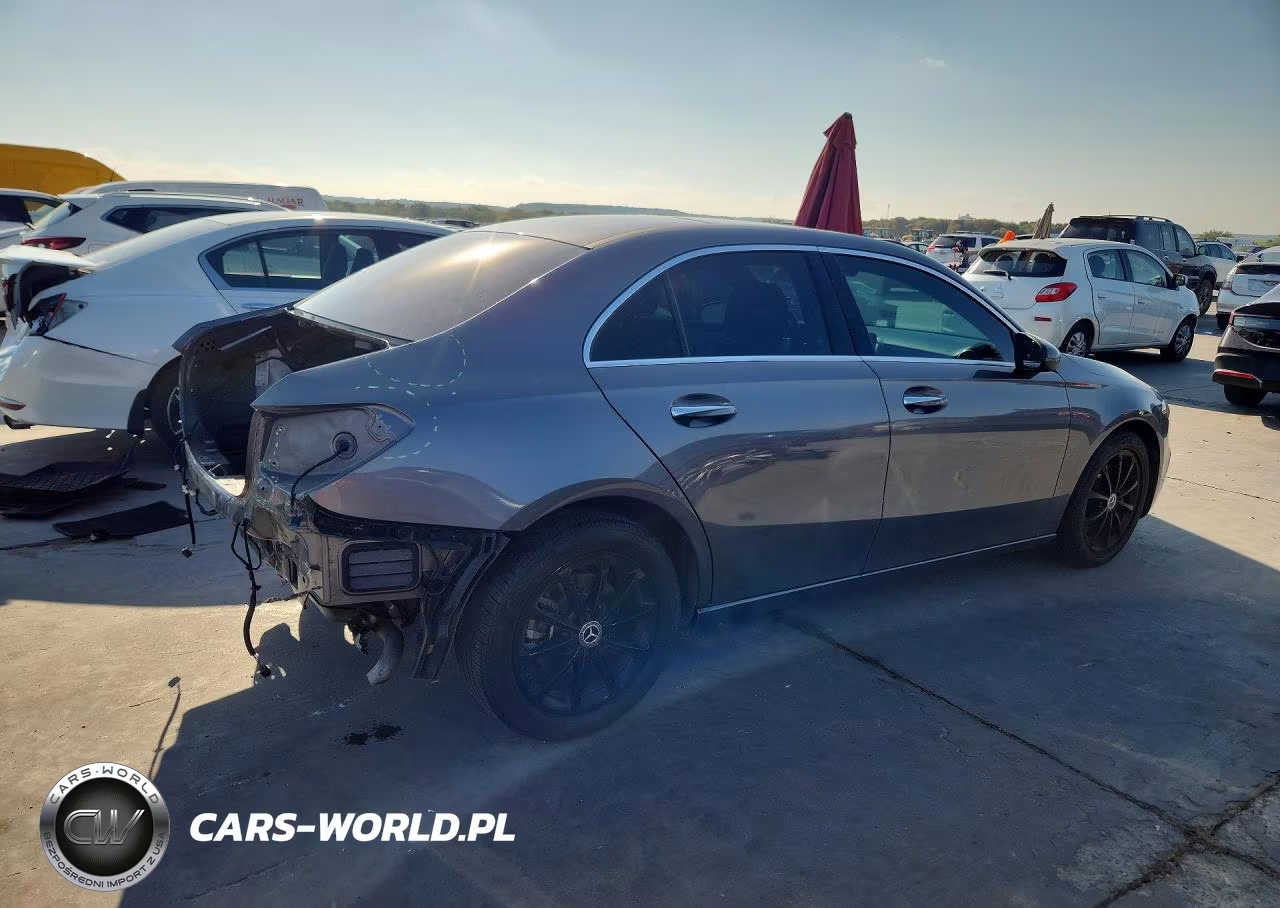 2022 Mercedes-Benz A 220 VIN:W1K3G4EBXNJ339091 - 3