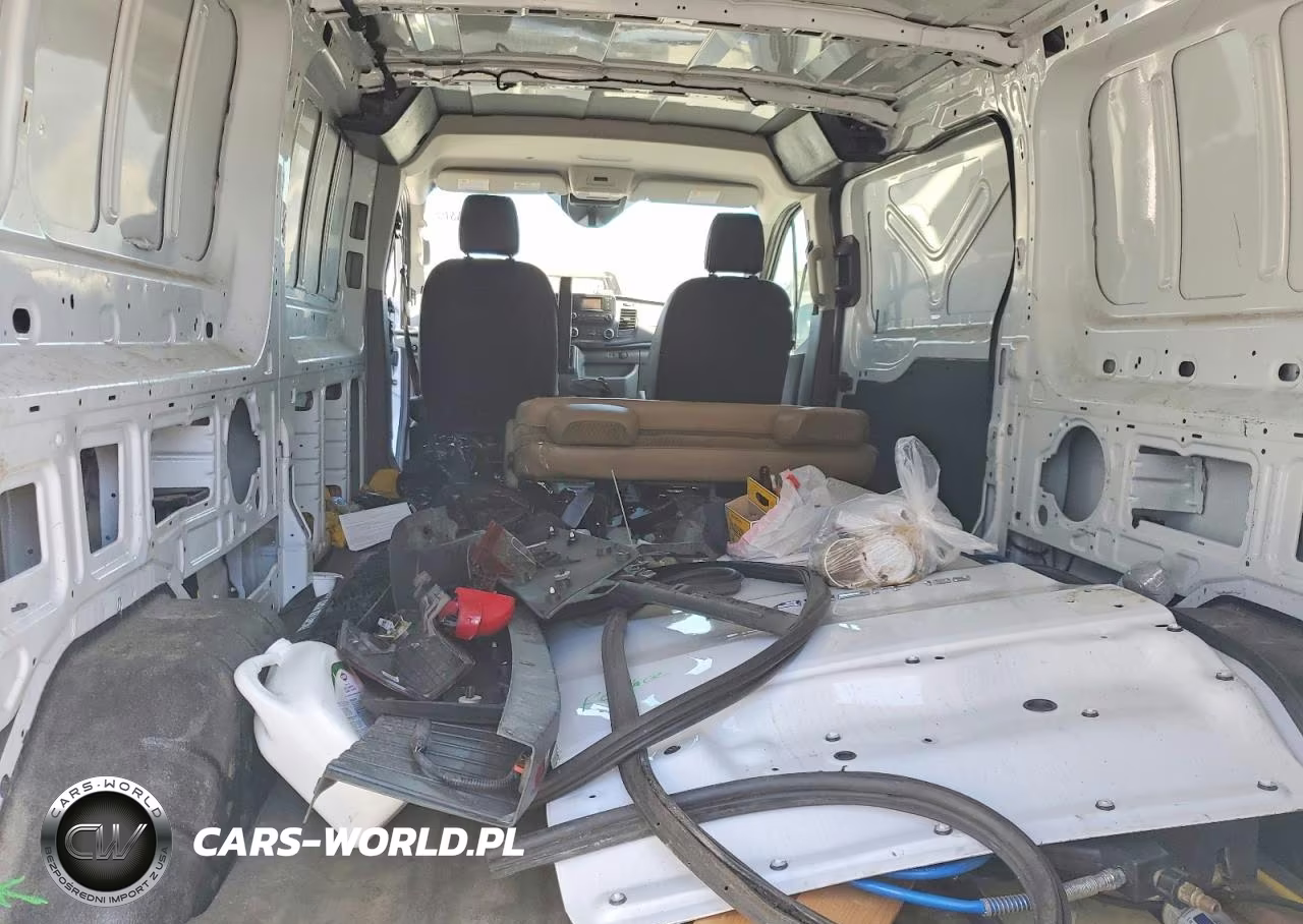 2023 Ford Transit 150 Delivery Van VIN:1FTYE1Y82PKB62456 - 10