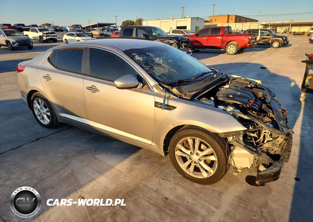2013 Kia Optima Lx VIN:5XXGM4A71DG093542 - 4