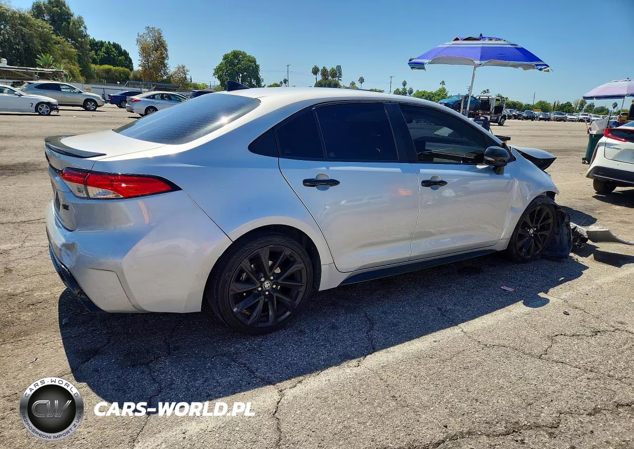 2022 Toyota Corolla Se Nightshade Edition VIN:5YFS4MCE8NP105877 - 3
