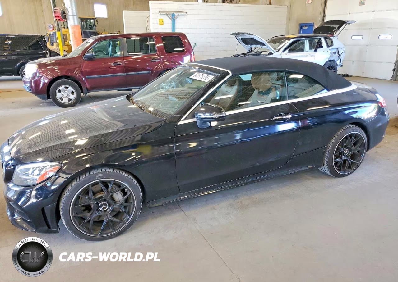 2020 Mercedes-Benz C 300