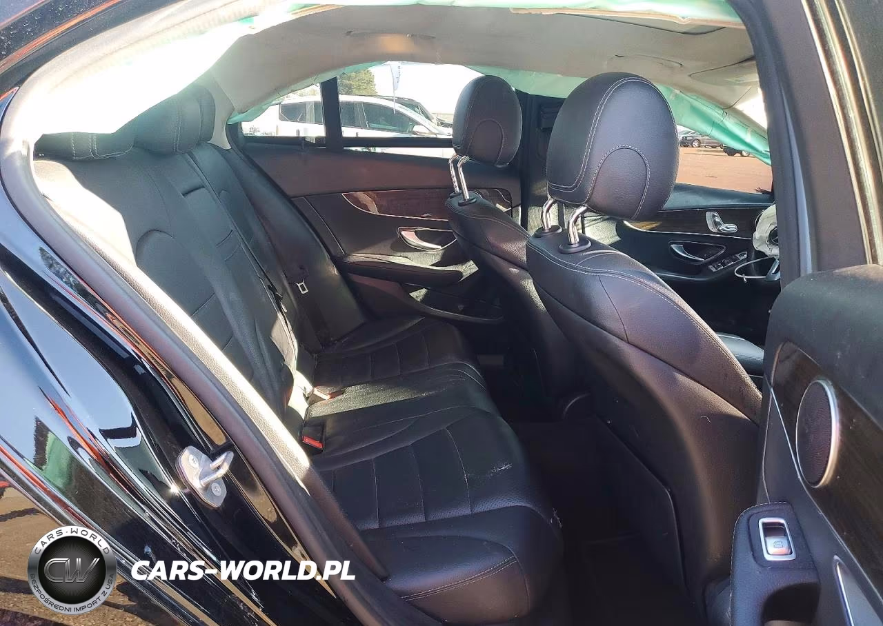2020 Mercedes-Benz C 300 VIN:WDDWF8DB1LR562420 - 10