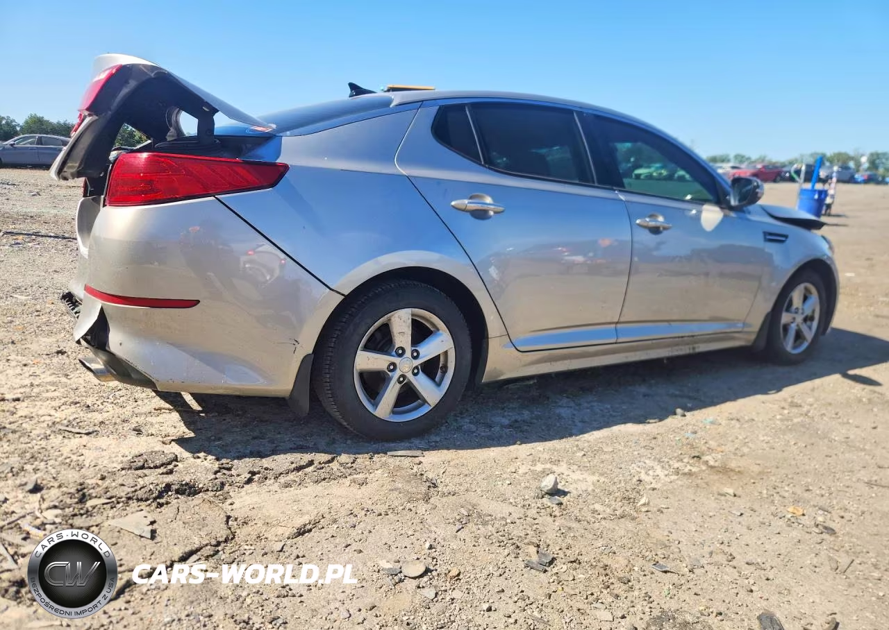 2015 Kia Optima Lx VIN:5XXGM4A71FG449992 - 3
