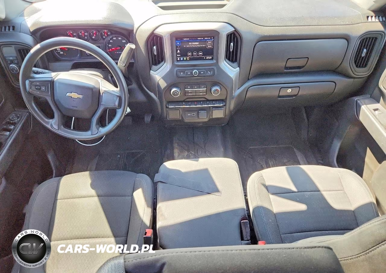 2022 Chevrolet Silverado Ltd C1500 Custom VIN:1GCRWBEK9NZ211034 - 8