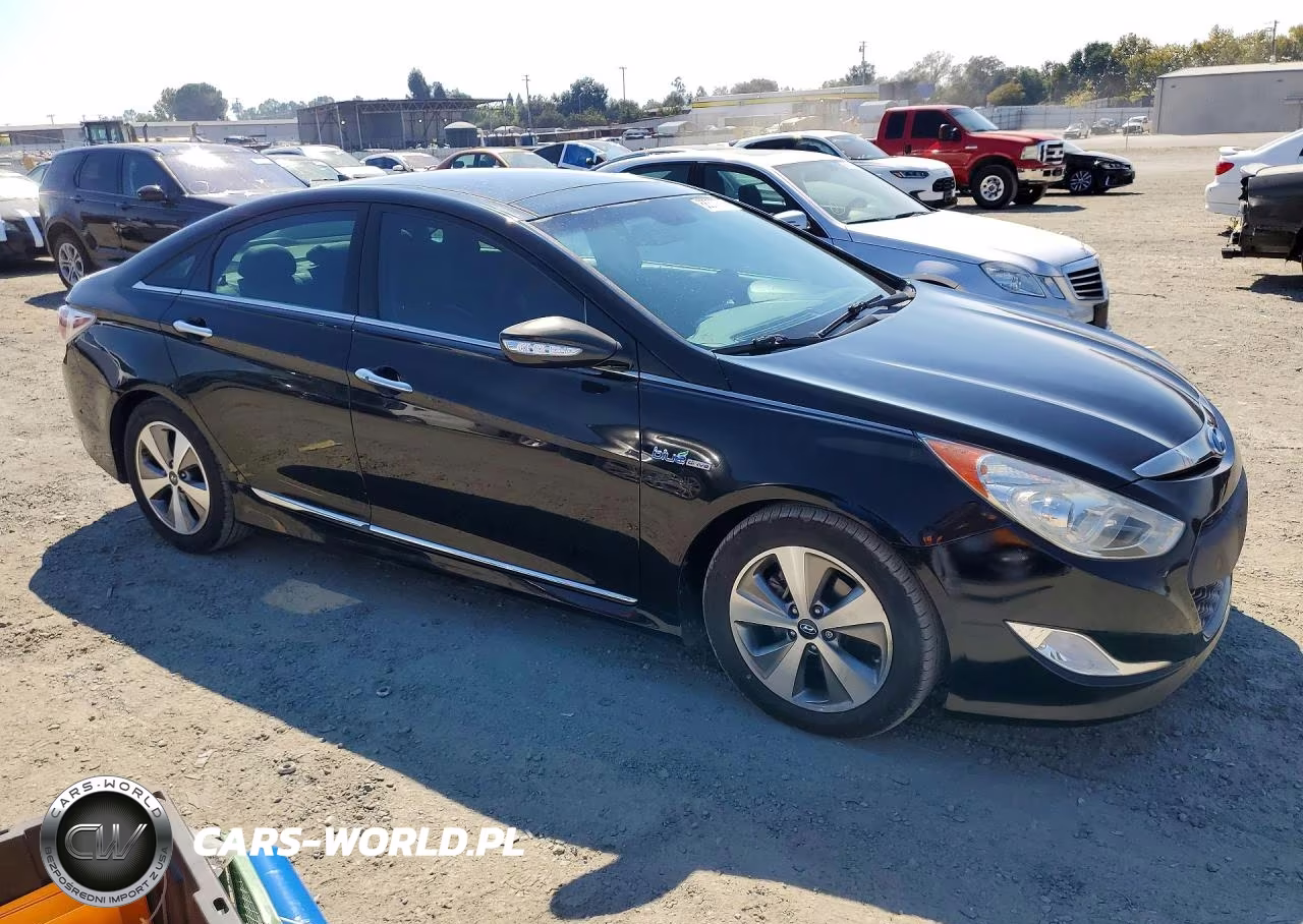2012 Hyundai Sonata Hybrid VIN:KMHEC4A41CA062670 - 4