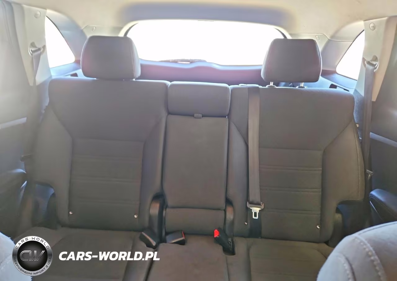 2016 Kia Sorento Lx VIN:5XYPG4A30GG058446 - 10