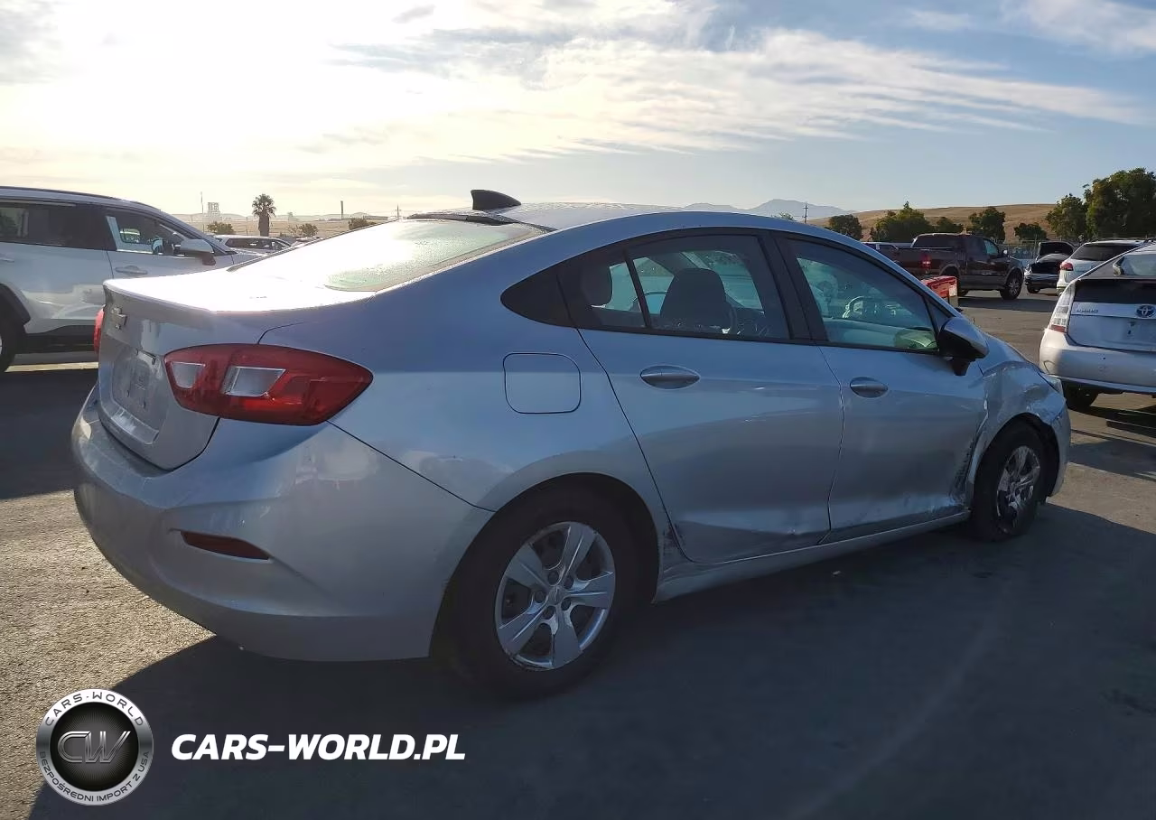 2017 Chevrolet Cruze Ls VIN:1G1BC5SM3H7162987 - 3