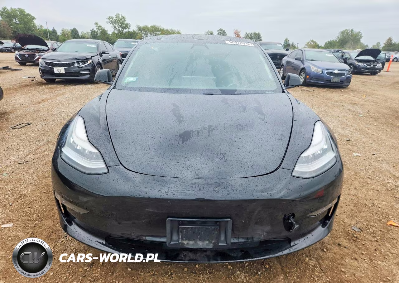 2019 Tesla Model 3 VIN:5YJ3E1EA7KF410322 - 5