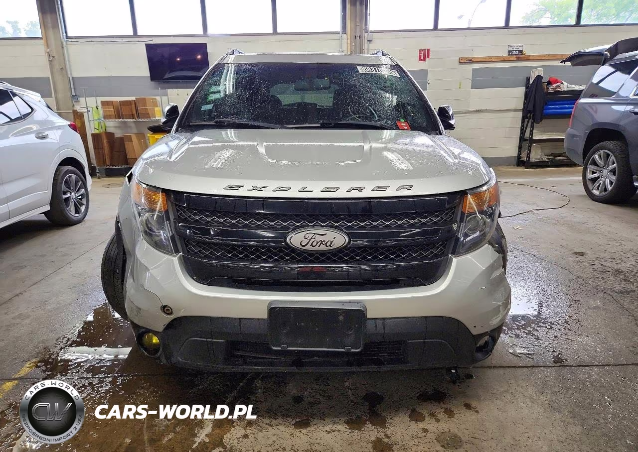 2014 Ford Explorer Sport VIN:1FM5K8GT7EGA86870 - 5