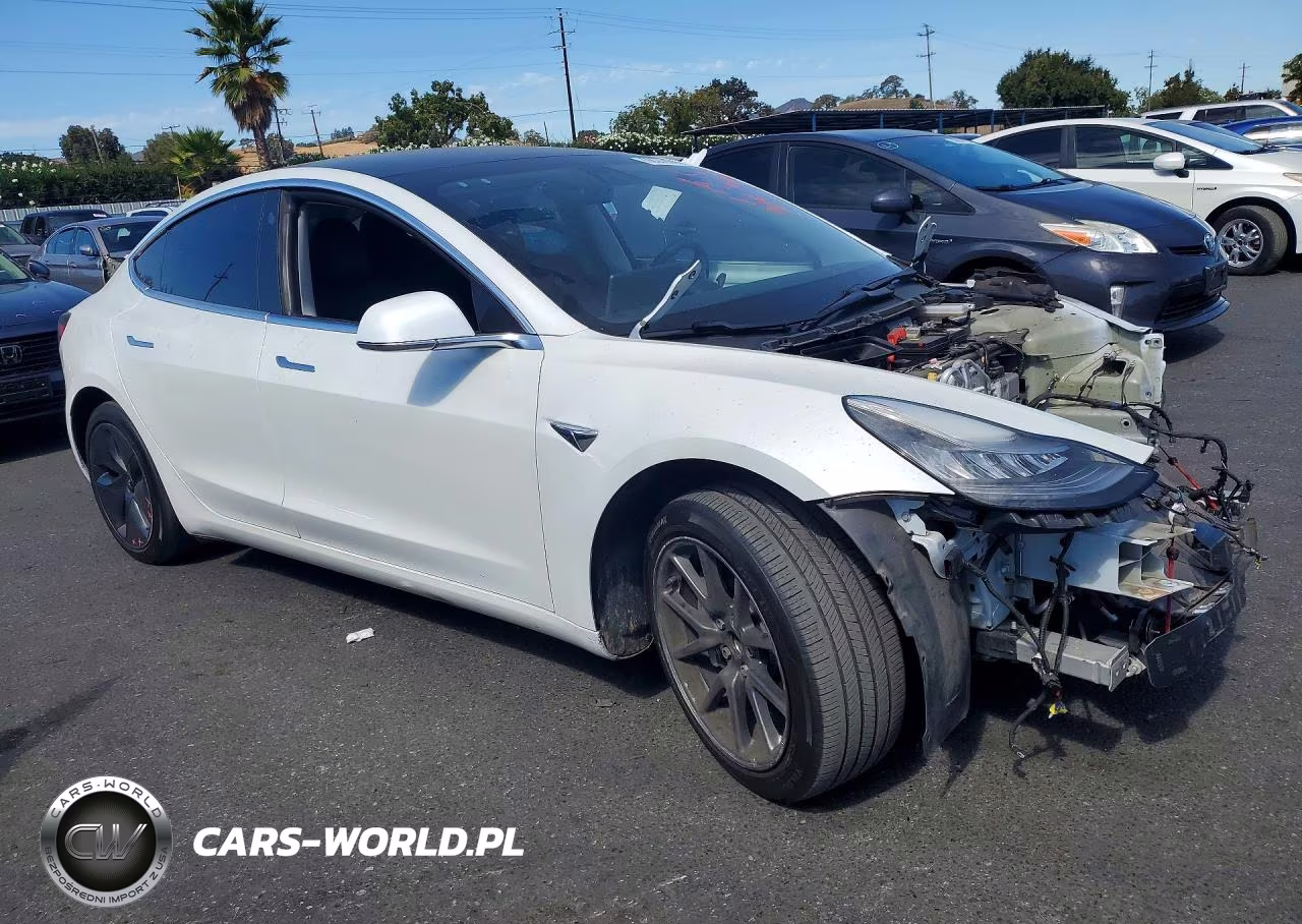 2020 Tesla Model 3 VIN:5YJ3E1EA6LF804539 - 4