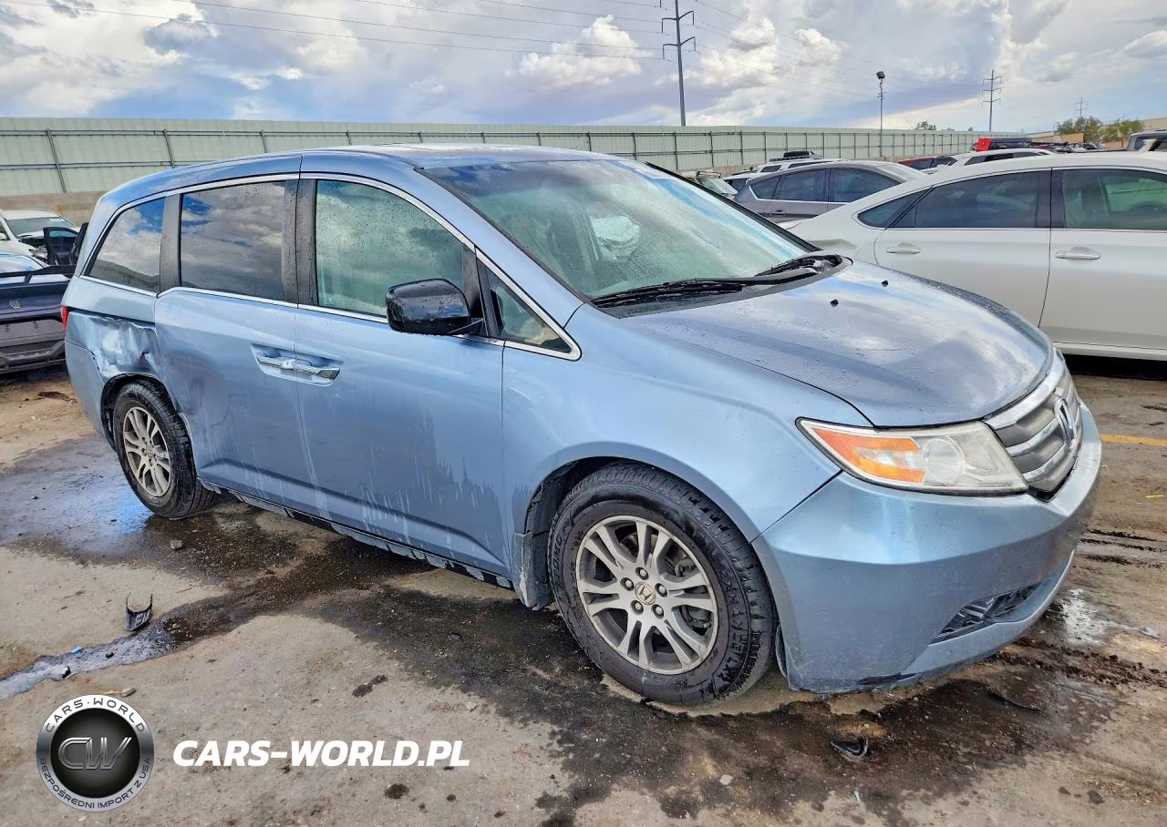2012 Honda Odyssey Exl VIN:5FNRL5H65CB066389 - 4