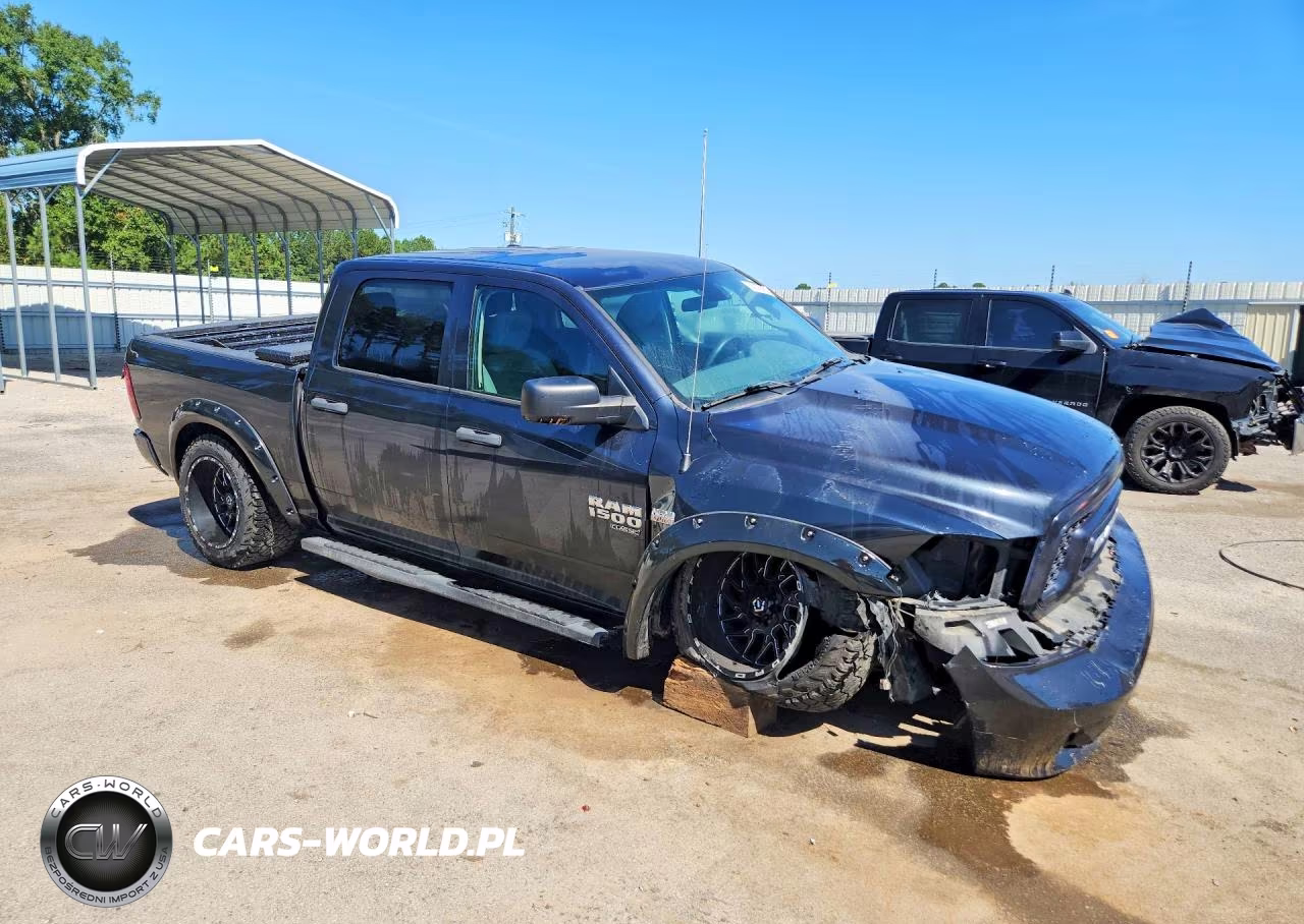 2019 Ram 1500 Classic Tradesman VIN:1C6RR7KT8KS546878 - 4