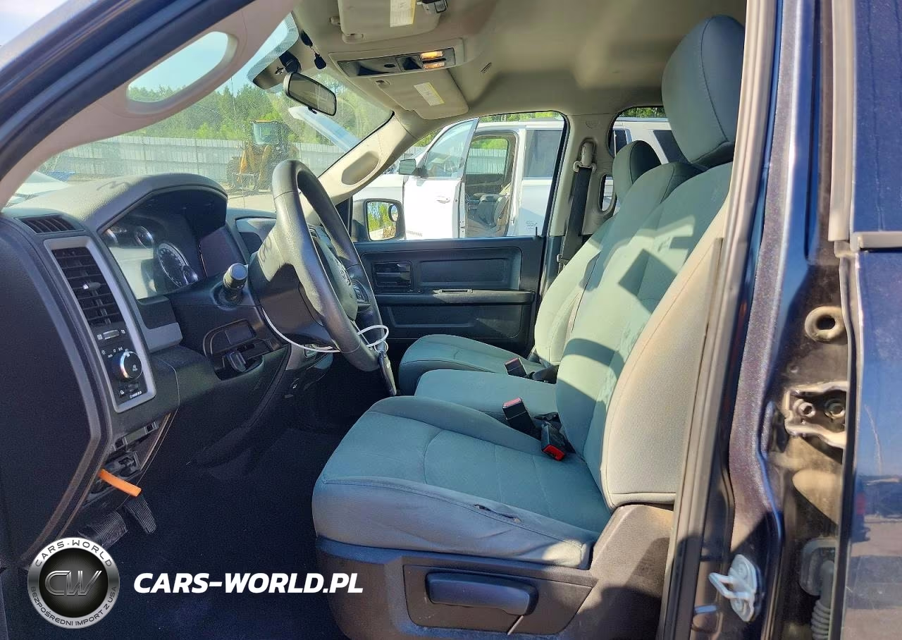 2019 Ram 1500 Classic Tradesman VIN:1C6RR7KT8KS546878 - 7