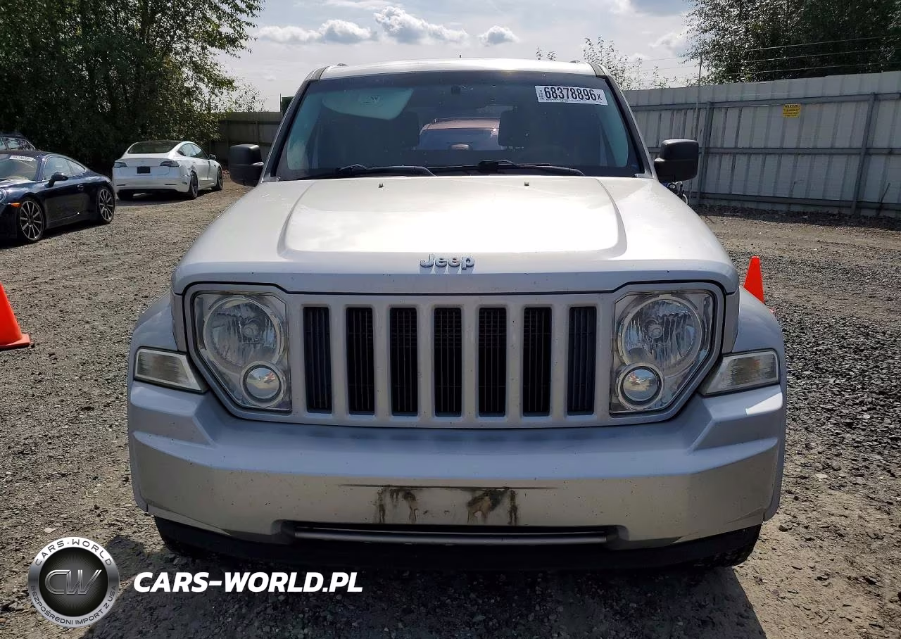 2010 Jeep Liberty Sport VIN:1J4PN2GK7AW153888 - 5