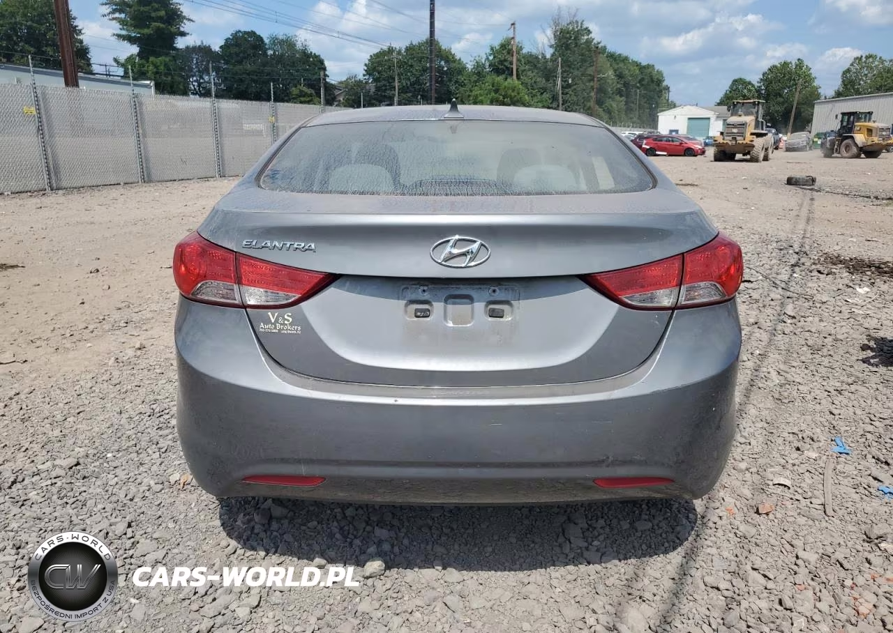 2013 Hyundai Elantra Gls VIN:5NPDH4AE5DH376441 - 6