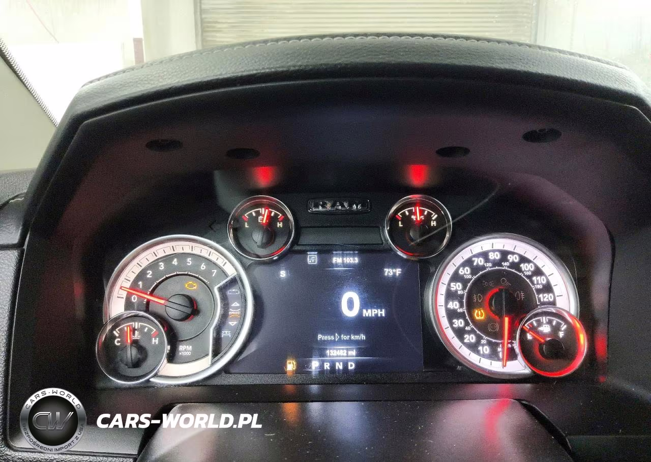2018 Ram 1500 Sport VIN:1C6RR7HT4JS349535 - 9