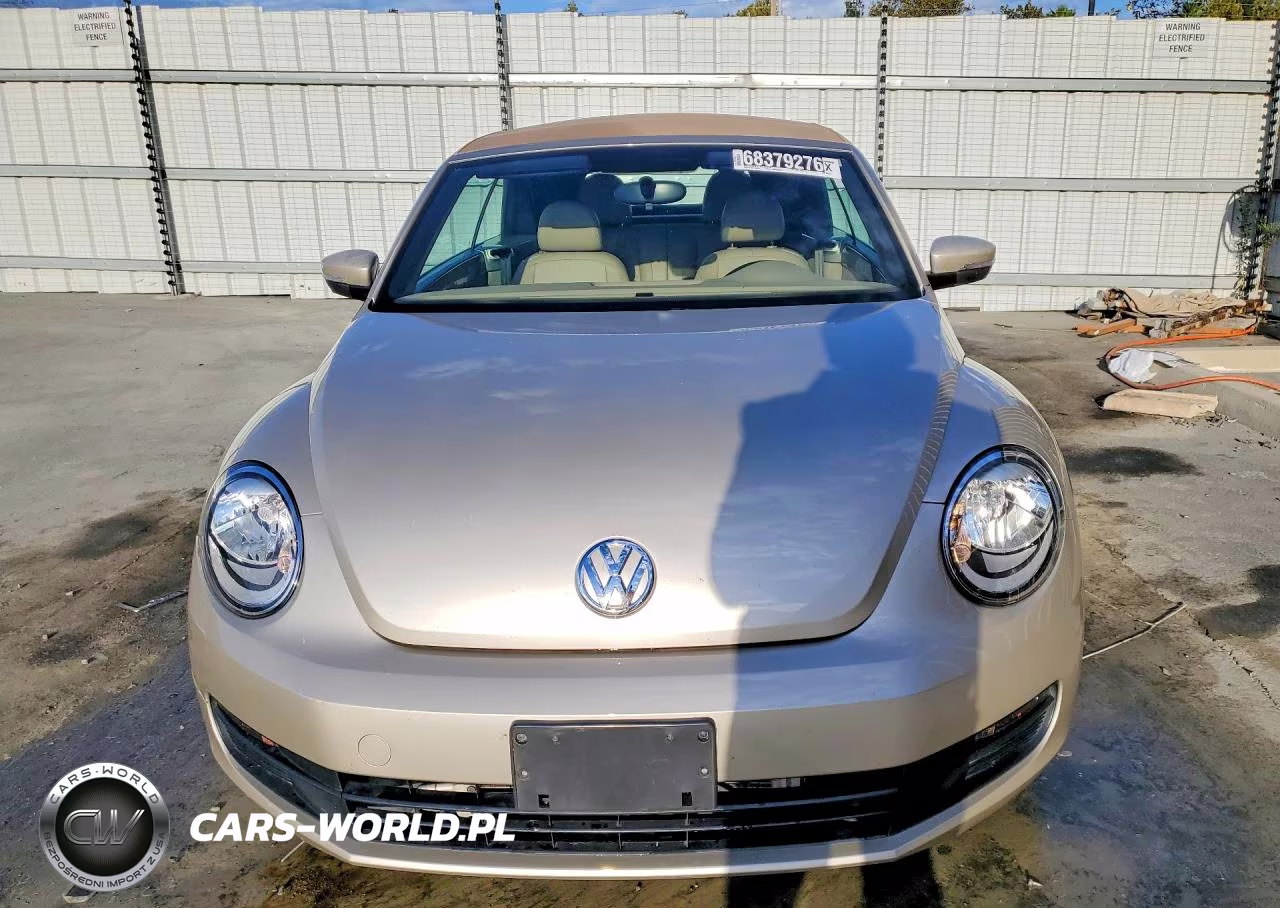 2015 Volkswagen Beetle 1.8T VIN:3VW517AT8FM805493 - 5