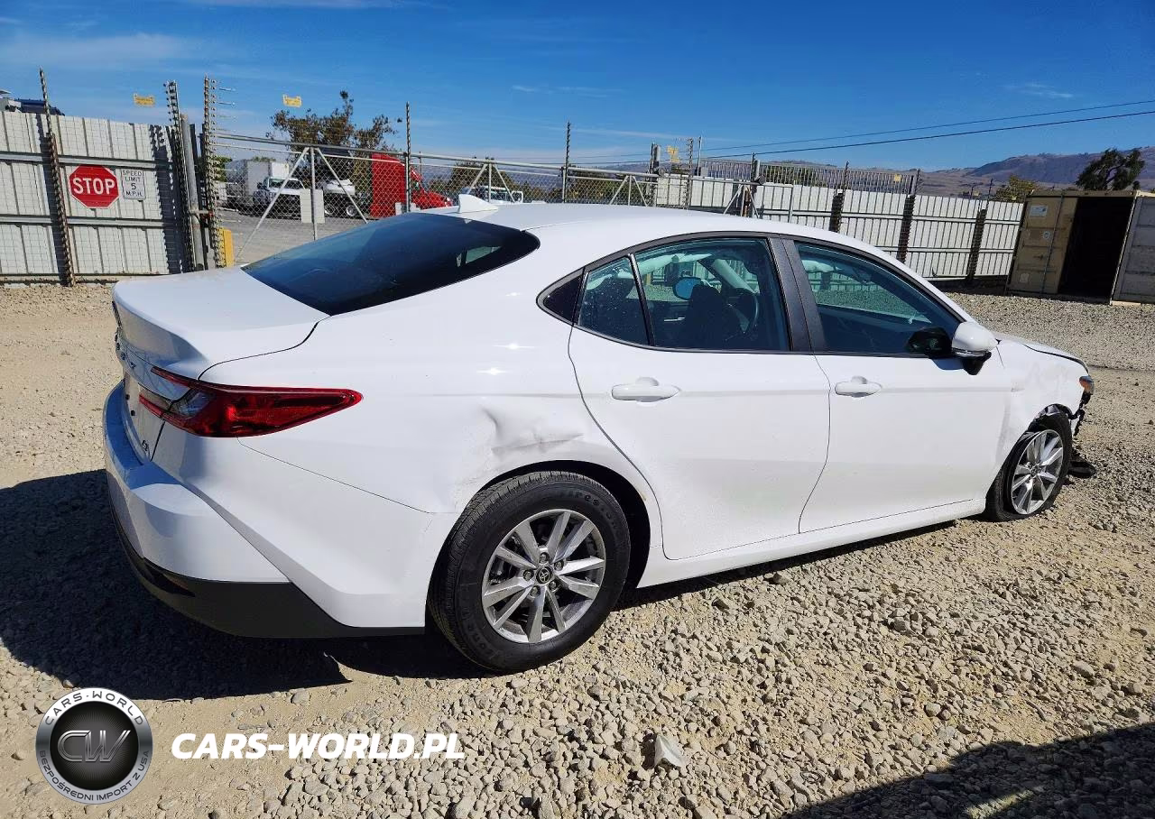 2026 Toyota Camry Le VIN:4T1DAACK4TU741469 - 3