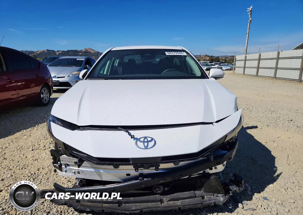 2026 Toyota Camry Le VIN:4T1DAACK4TU741469 - 5