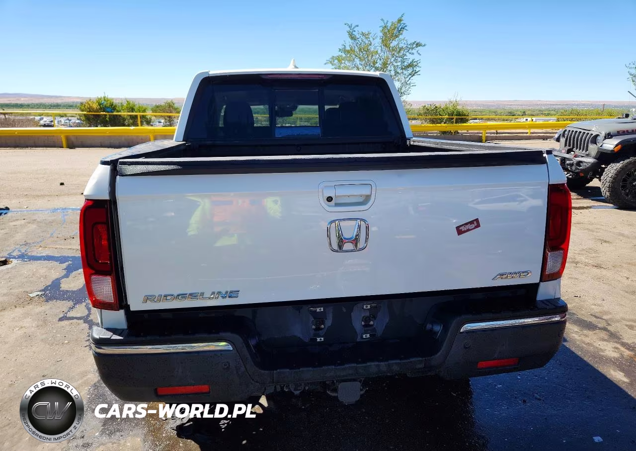 2017 Honda Ridgeline Rtl VIN:5FPYK3F71HB023651 - 6