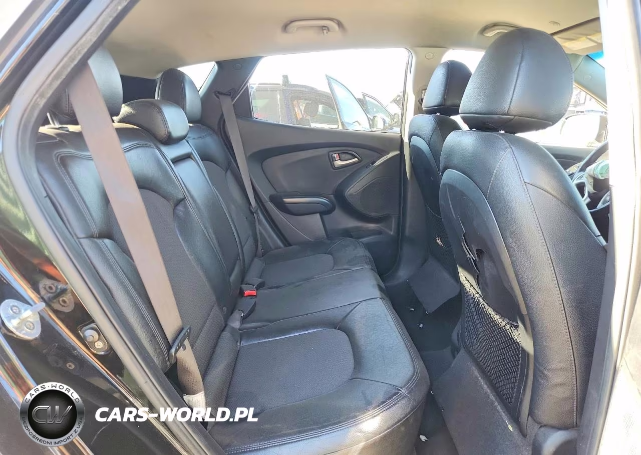 2012 Hyundai Tucson Gls VIN:KM8JU3AC9CU386672 - 10