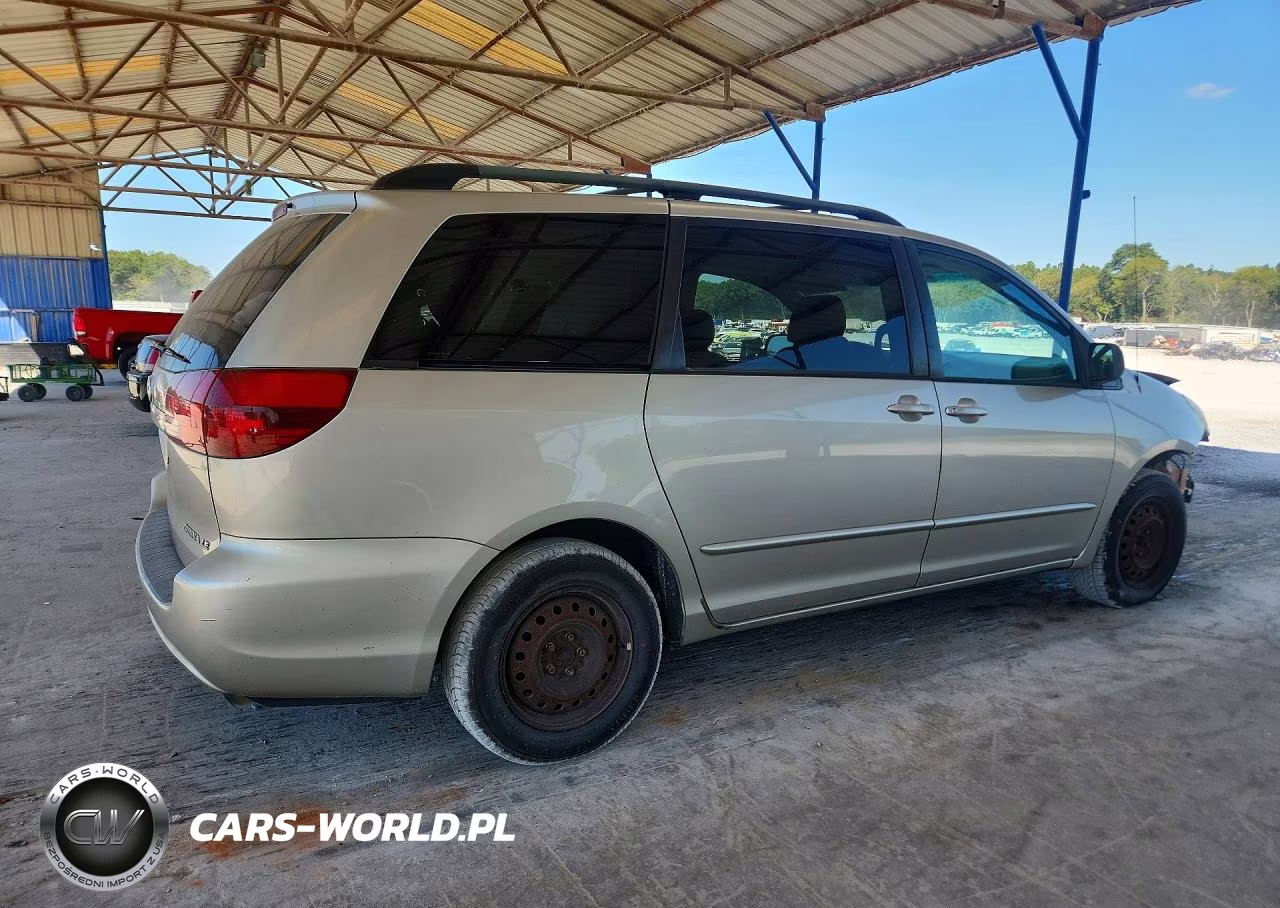 2005 Toyota Sienna Le 7 Passenger VIN:5TDZA23C45S317192 - 3