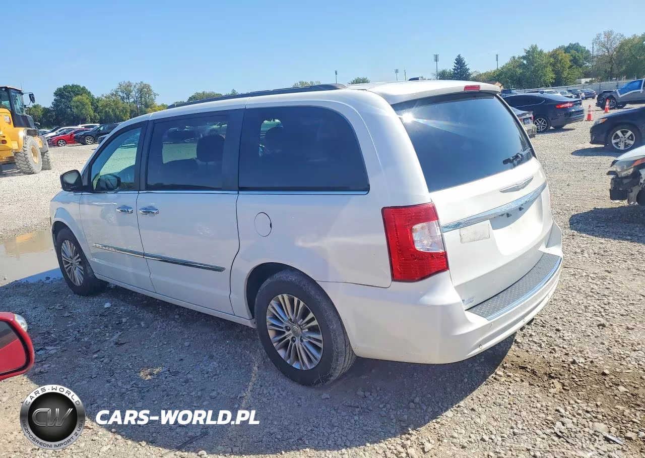2015 Chrysler Town & Country Touring L VIN:2C4RC1CG1FR656266 - 2