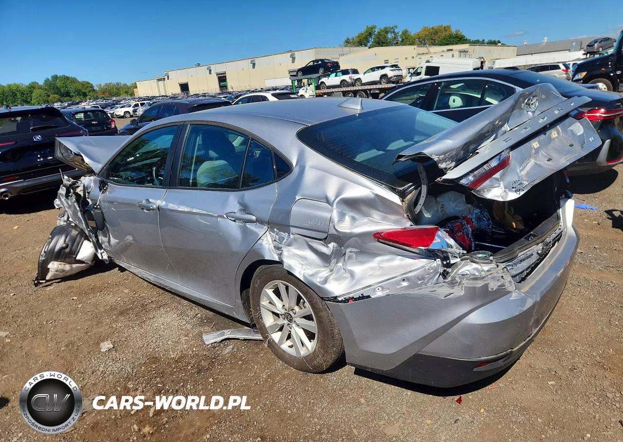 2025 Toyota Camry Le VIN:4T1DBADK3SU503333 - 2